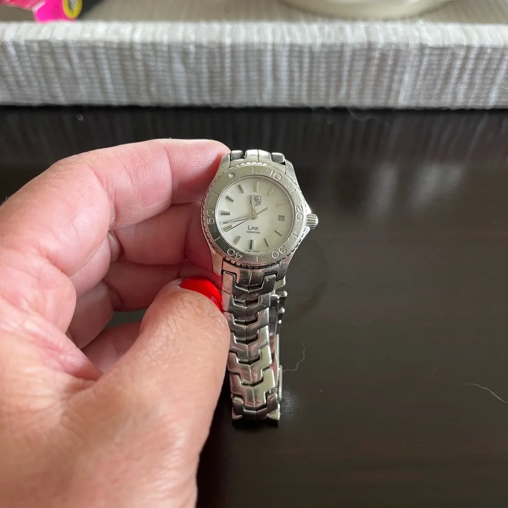 TAG Heuer Silver Link Smartwatch